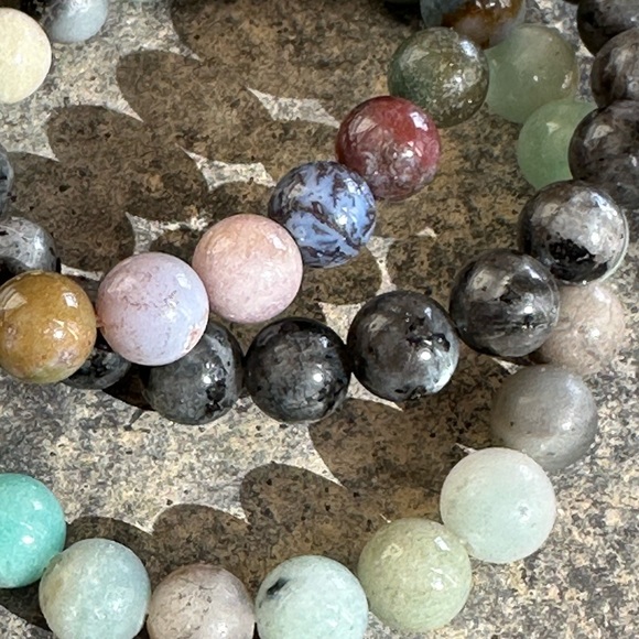 Set of 3 bracelets.  Amazonite, Flashy moonstone, Agates. Natural gem crystals - Picture 9 of 10